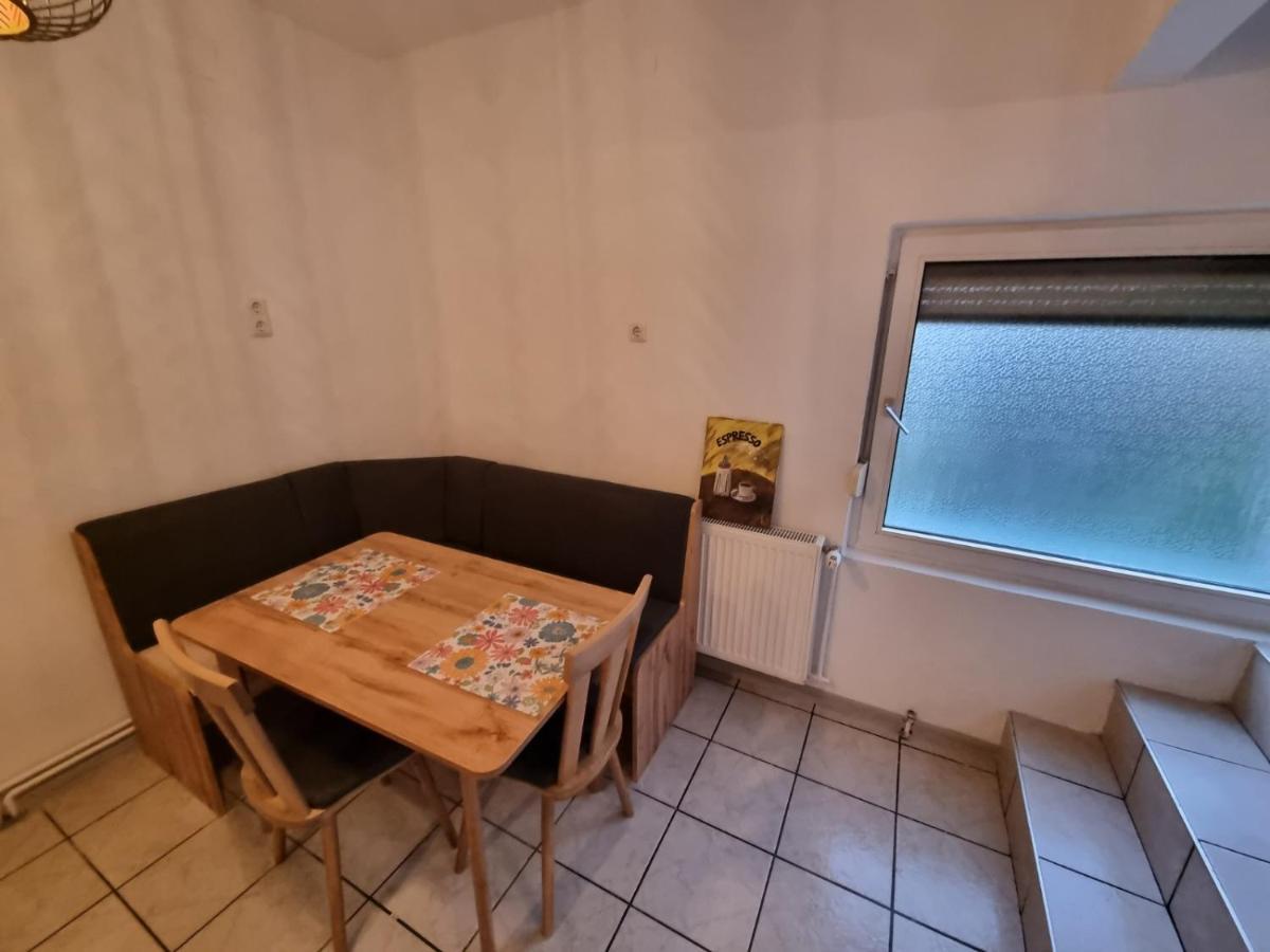 Pension Donaublick Grein 2 In Stifterstrasse 19A Dış mekan fotoğraf
